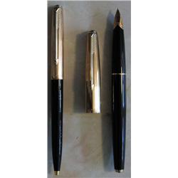 A PARKER 65 CUSTOM PEN & BALLPOINT SET,...