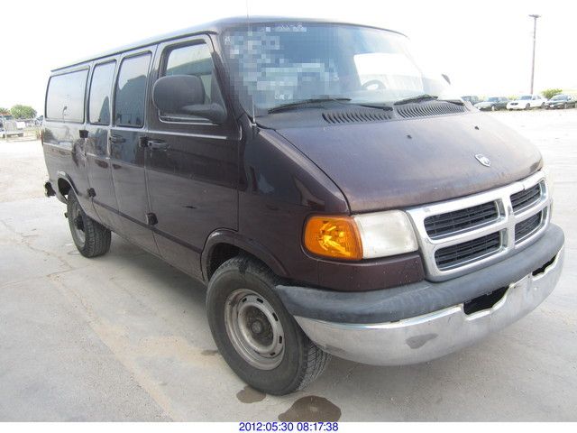 2000 dodge ram 2500 van