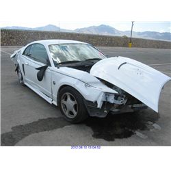 2004 - FORD MUSTANG