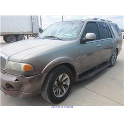 2001 - LINCOLN NAVIGATOR