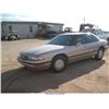 Image 1 : 1999 - BUICK LE SABRE