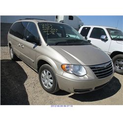 2006 - CHRYSLER TOWN AND COUNTRY
