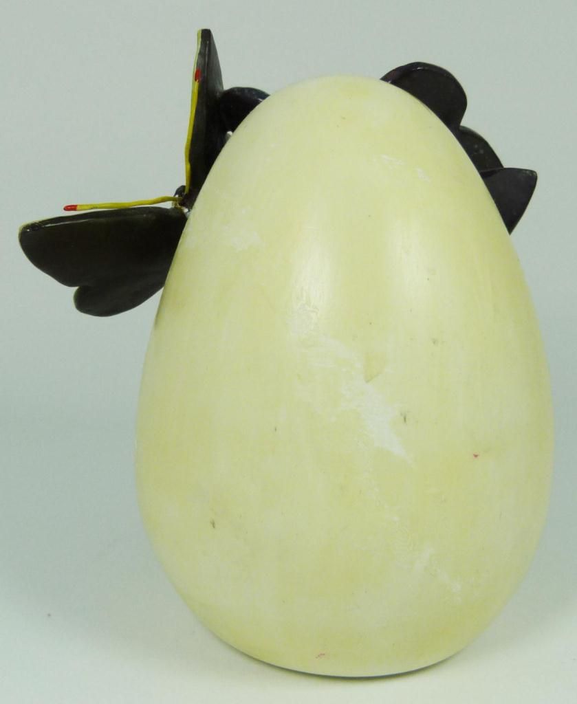 SERGIO BUSTAMANTE CERAMIC BUTTERFLY EGG