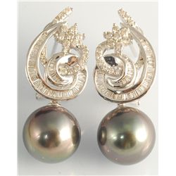 19.95 ct Pearl & 0.717ct Diamond Earring