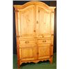 Image 2 : Solid Pine Armoire