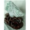 Image 2 : Semi Precious Lavender Jadeite Bird and Grapes