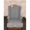 Image 1 : Ethan Allen Winged back Chair approx 29" wide X 22" deep X 40" tall in good condition