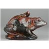 Image 2 : Chinese Carved Amber Figure of Frog