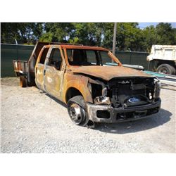 2011 FORD F350 CREW CAB FLATBED