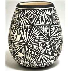 Acoma Pueblo Etched Vase Pottery - Jae