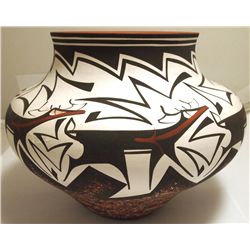 Zuni Hand Painted Deer Pottery - HH Peinera?