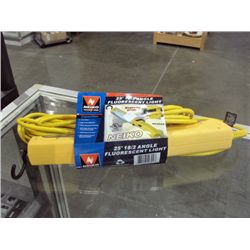 Flourescent worklight with 25F cord