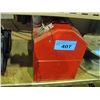 Image 1 : Red toolbox
