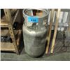 Image 1 : Propane tank