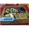 Image 1 : BOx of assorted jewelery and misc