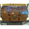 Image 1 : Vintage metal trunk filled wiht assorted wrist