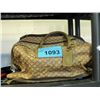 Image 1 : Ladies designer duffle style bag