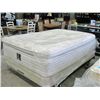 Image 1 : Queen size mattress and boxspring set
