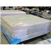Image 1 : Queen size mattress and boxspring set