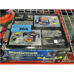 Mastercraft 1 1/4 HP plunge router