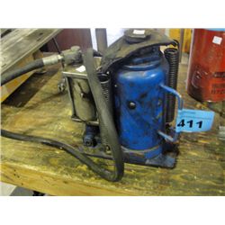 Hydrolic bottle jack