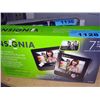 Image 1 : Insignia double screen portable DVD player