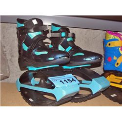 One pair of new jumping jacks spring bounce blades