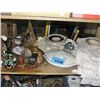 Image 1 : shelf lot of collectables and household items