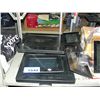Image 1 : Shelf lot of digital photo frames and assorted