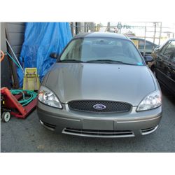 2005 Ford Taurus