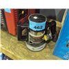 Image 1 : Black&Decker router
