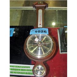 Thermometer and barrometer set