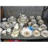Image 1 : Peragon england bone china dinnerware set