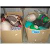 Image 1 : 2 boxes of assorted wools, yarns, and fabrics