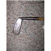 Image 2 : Lyle Fraser - line putter