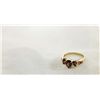 Image 1 : Ladies 10k gold with red gemstone ring