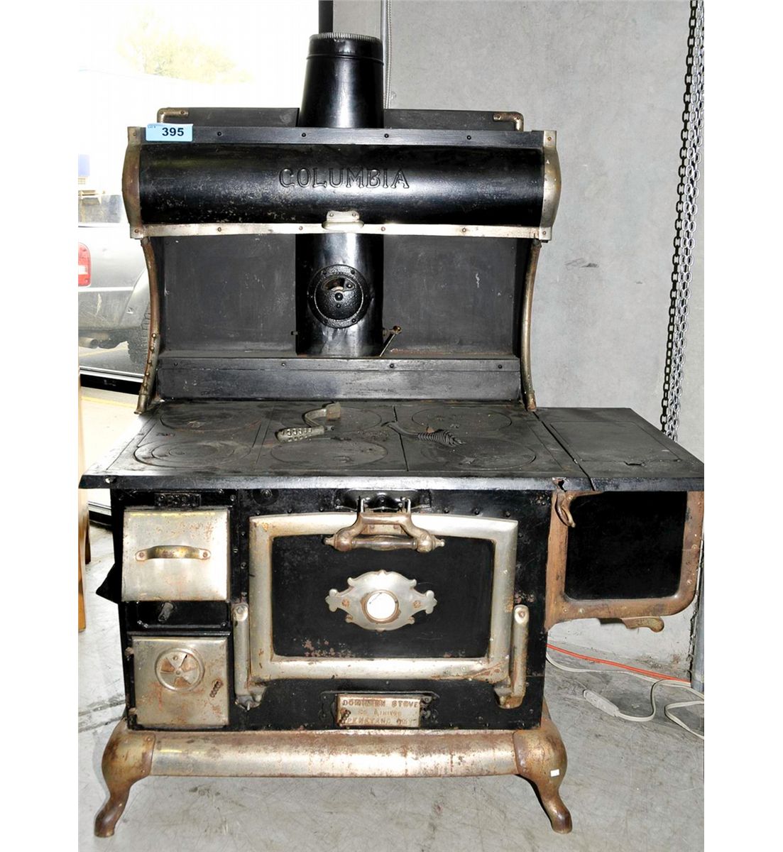 Columbia dominion stove company early 1900s