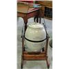 Image 1 : Eurika sanitary churn stoneware butter churn