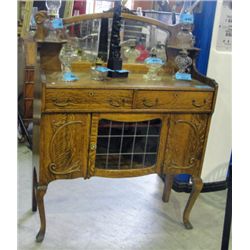 Quartersawn oak mirrored back sideboard with