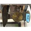 Image 1 : #50 family scale