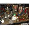 Image 2 : Shelf lot of assorted collectable golf memorabilia