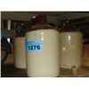 Image 1 : 4 stoneware whiskey jugs