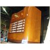 Image 1 : Baycrest walnut cabinet floor model radio