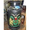 Image 1 : Lidded cream can