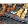 Image 1 : Shelf lot of 5 vintage wood workers block planes