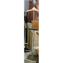 Clothing store display stand