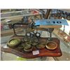Image 1 : Small brass balance beam scale