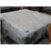 Image 1 : King size Icomfort memory foam mattress and