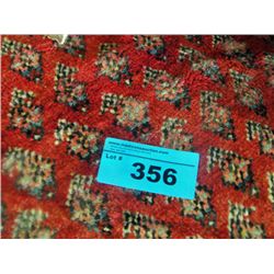 Hand knotted persian area rug