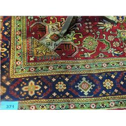 Hand knotted persian area rug